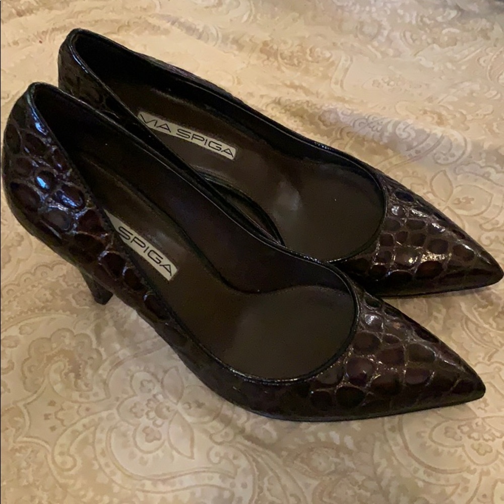 Via Spiga T. Moro Brown Randy Crocodile Pumps
